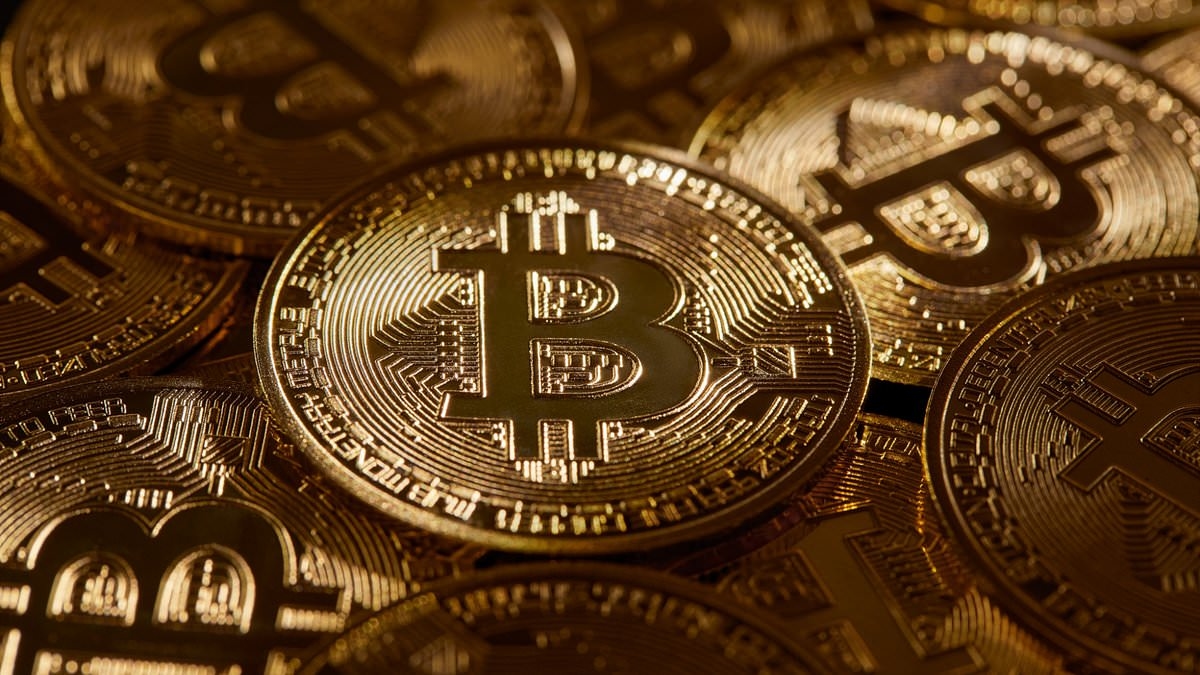 Britânicos enlouquecem por bitcoin: veja quem tem mais probabilidade de comprá-lo e quanto eles possuem