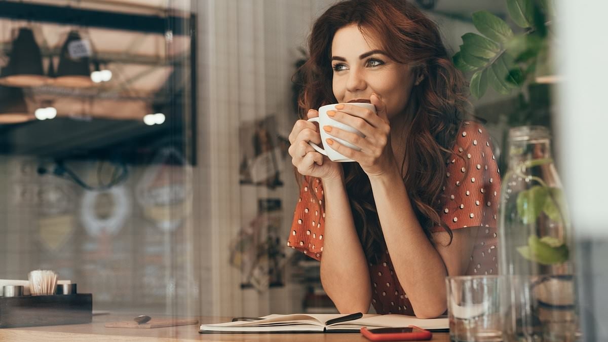 Los suplementos baratos que SÍ pueden curar el hígado (y los que debes evitar), además de la cantidad perfecta de café para beber para prevenir enfermedades hepáticas: SARAH DI LORENZO