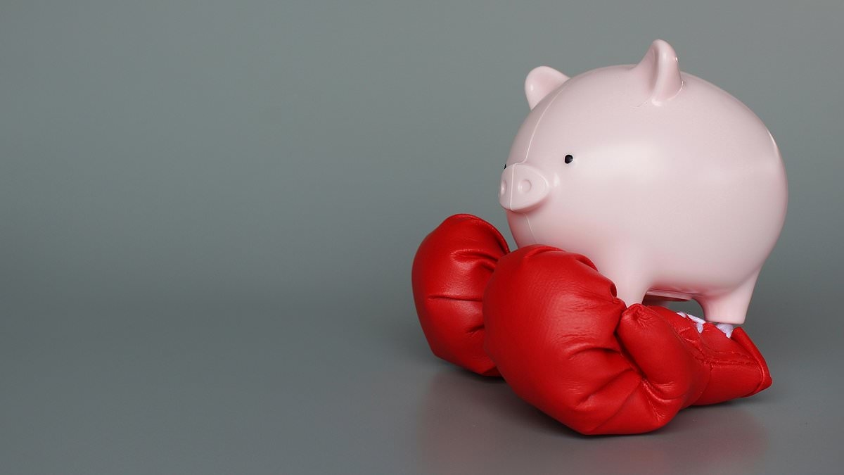 La batalla de Cash ISA se enfría a medida que los proveedores bajan las tarifas: ¿Cuáles son las VERDADERAS mejores compras ahora?