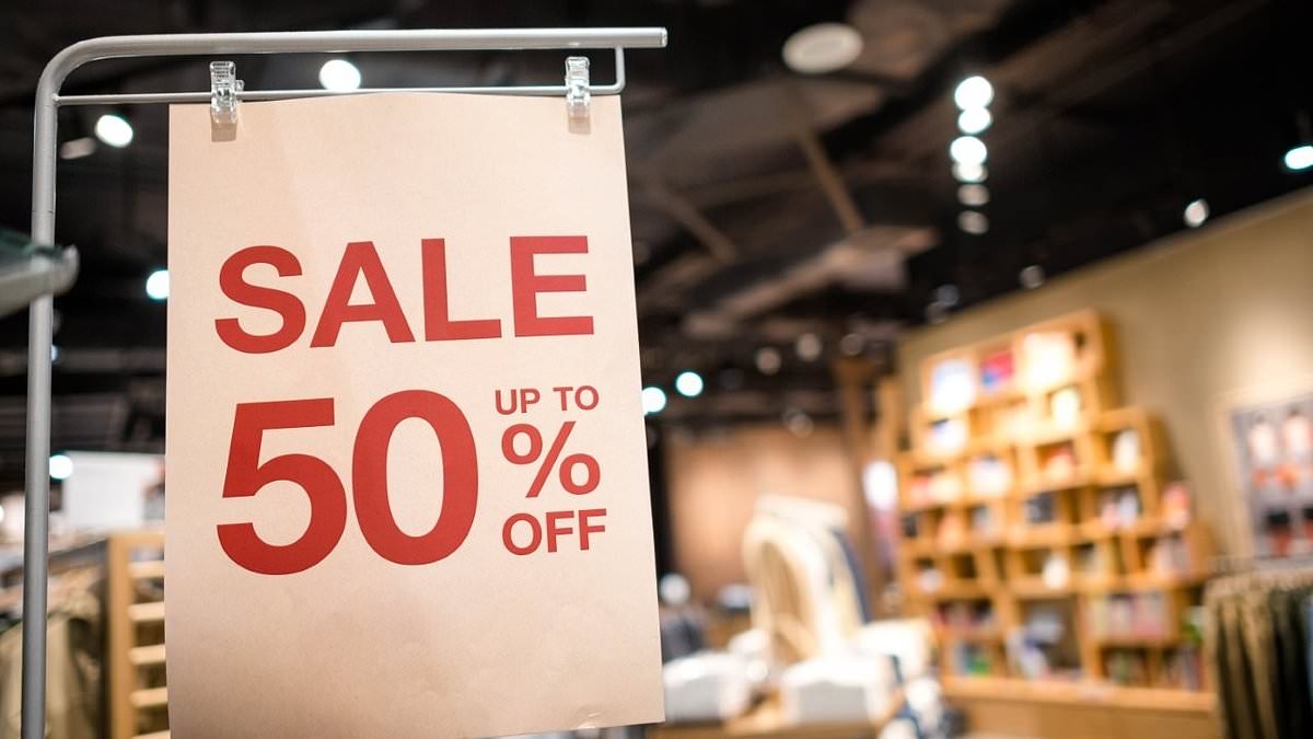 How to work out if an investment trust at a discount is really a bargain: THE INVESTING ANALYST