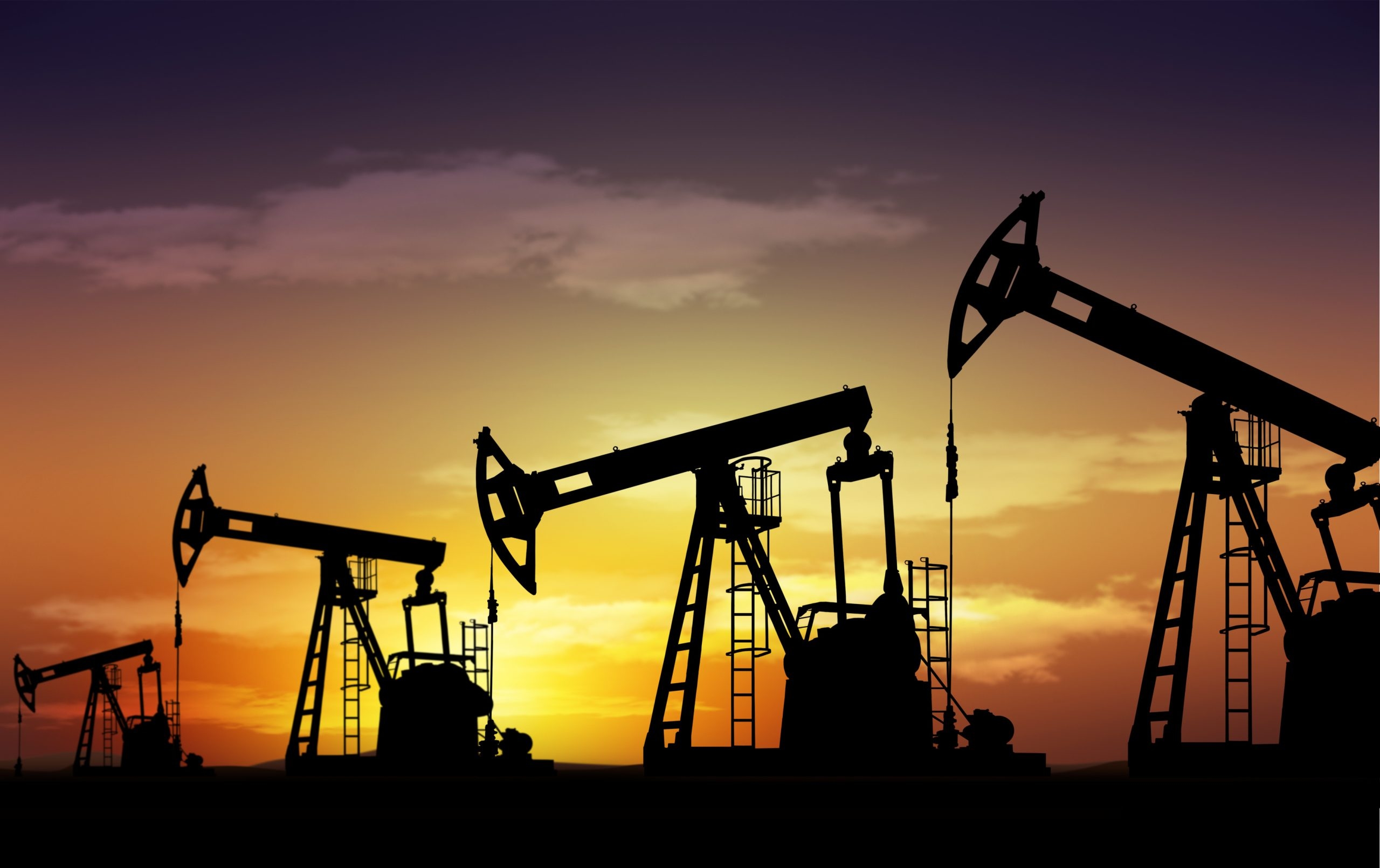 Trump pede aumento da produção de petróleo; preços caem