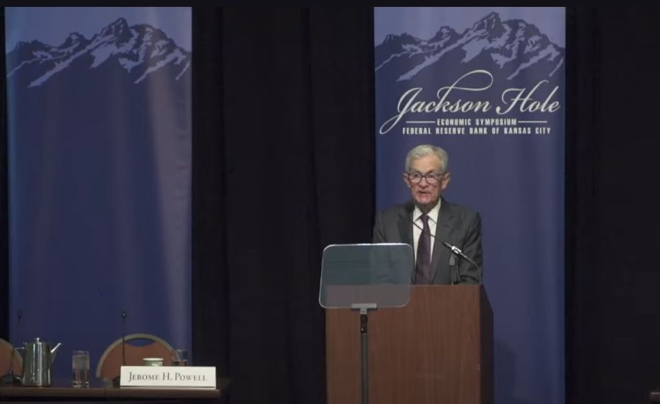 Jerome Powell: Riscos para a economia "estão mudando" e aponta para corte de juros