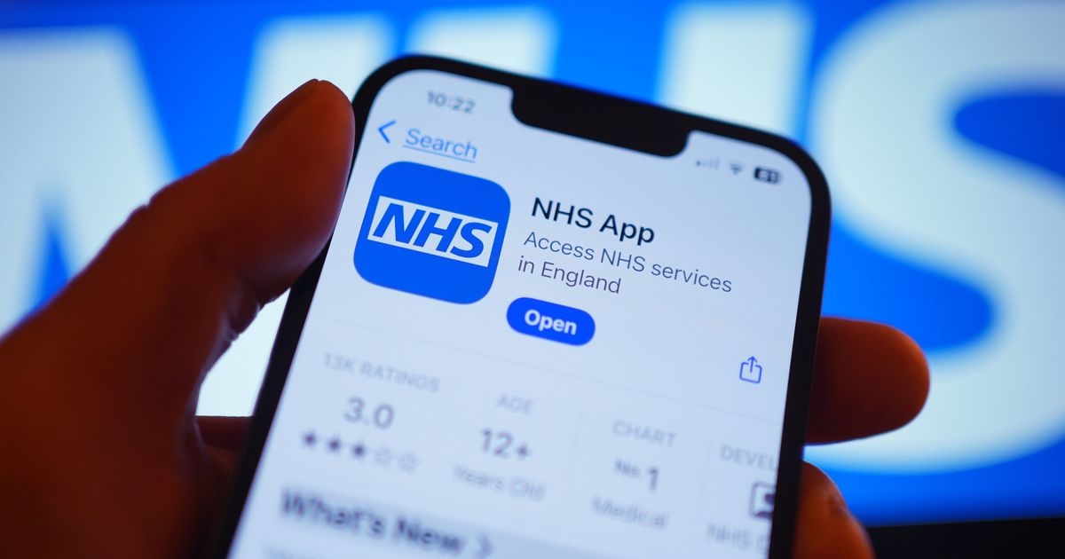 Grande atualização do aplicativo do NHS permitirá que os pacientes se inscrevam para testar tratamentos de ponta