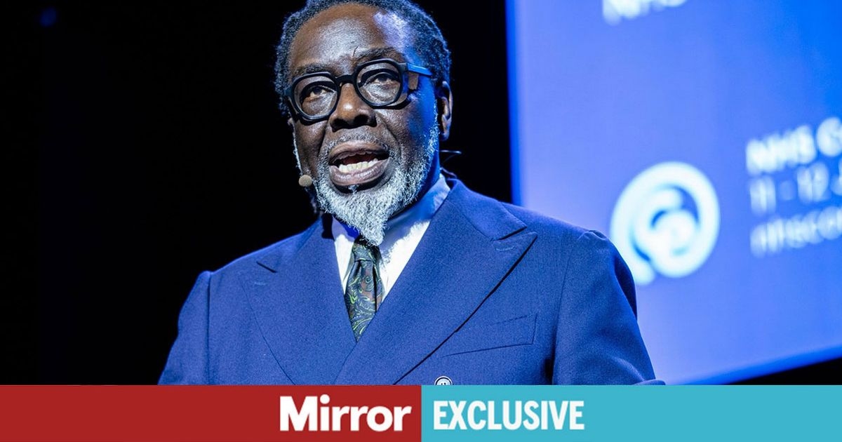 Polêmica racial: chefe de saúde do Reino Unido diz que mãe recebeu "serviço negro, não serviço do NHS"