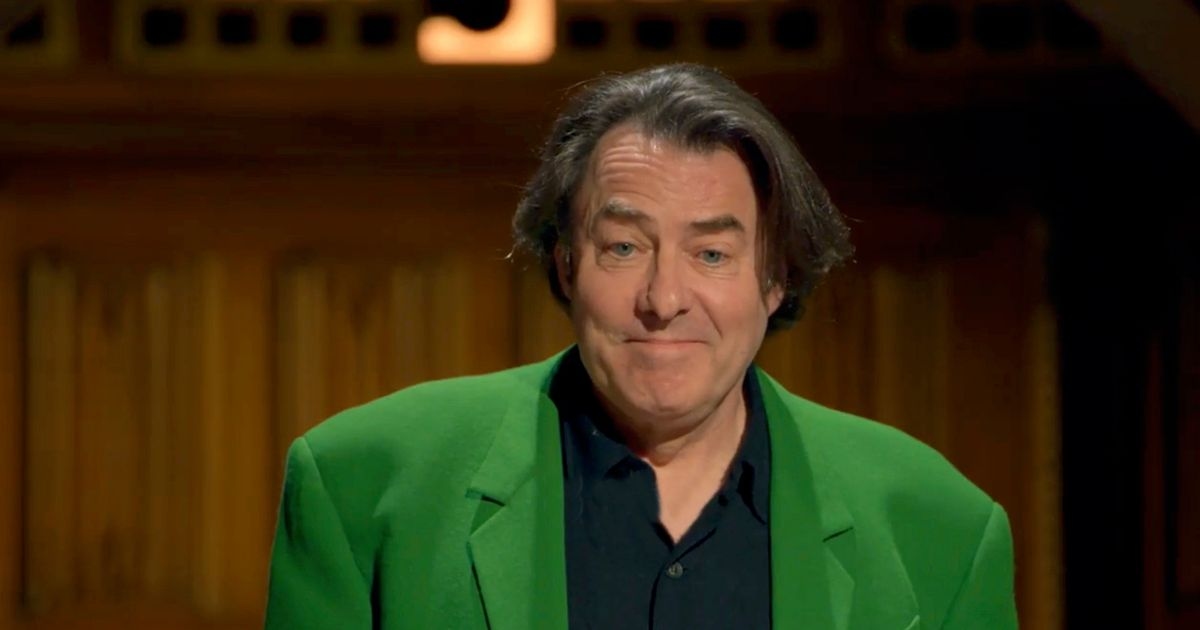 La condición secreta de Jonathan Ross en Celebrity Traitors lo dejó 'ciego'.