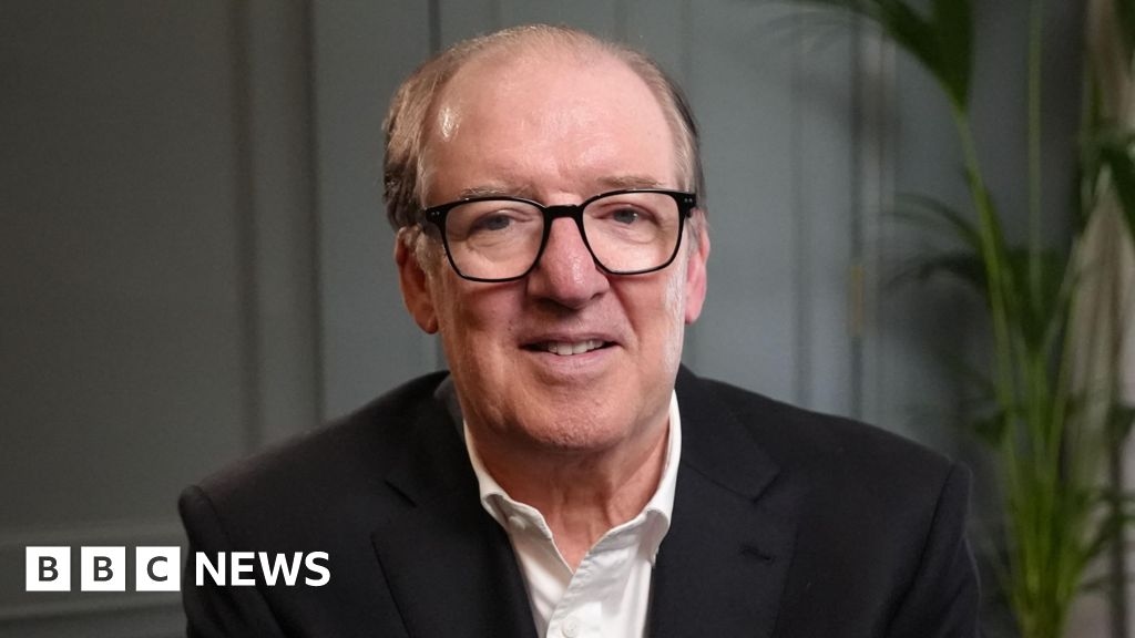 David Murray says sorry over disaster of Rangers sale