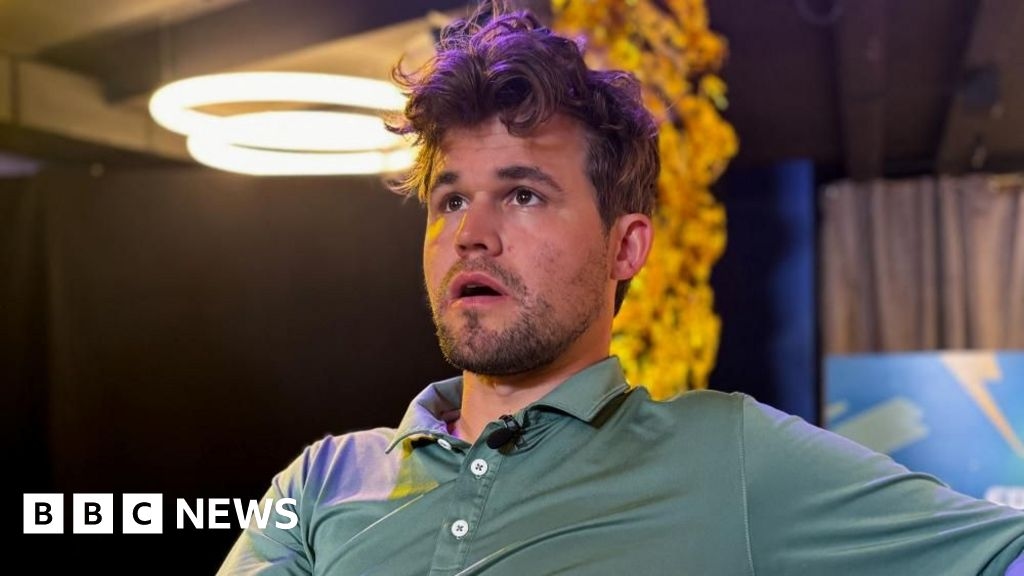 Chess grandmaster Carlsen wins at Esports World Cup