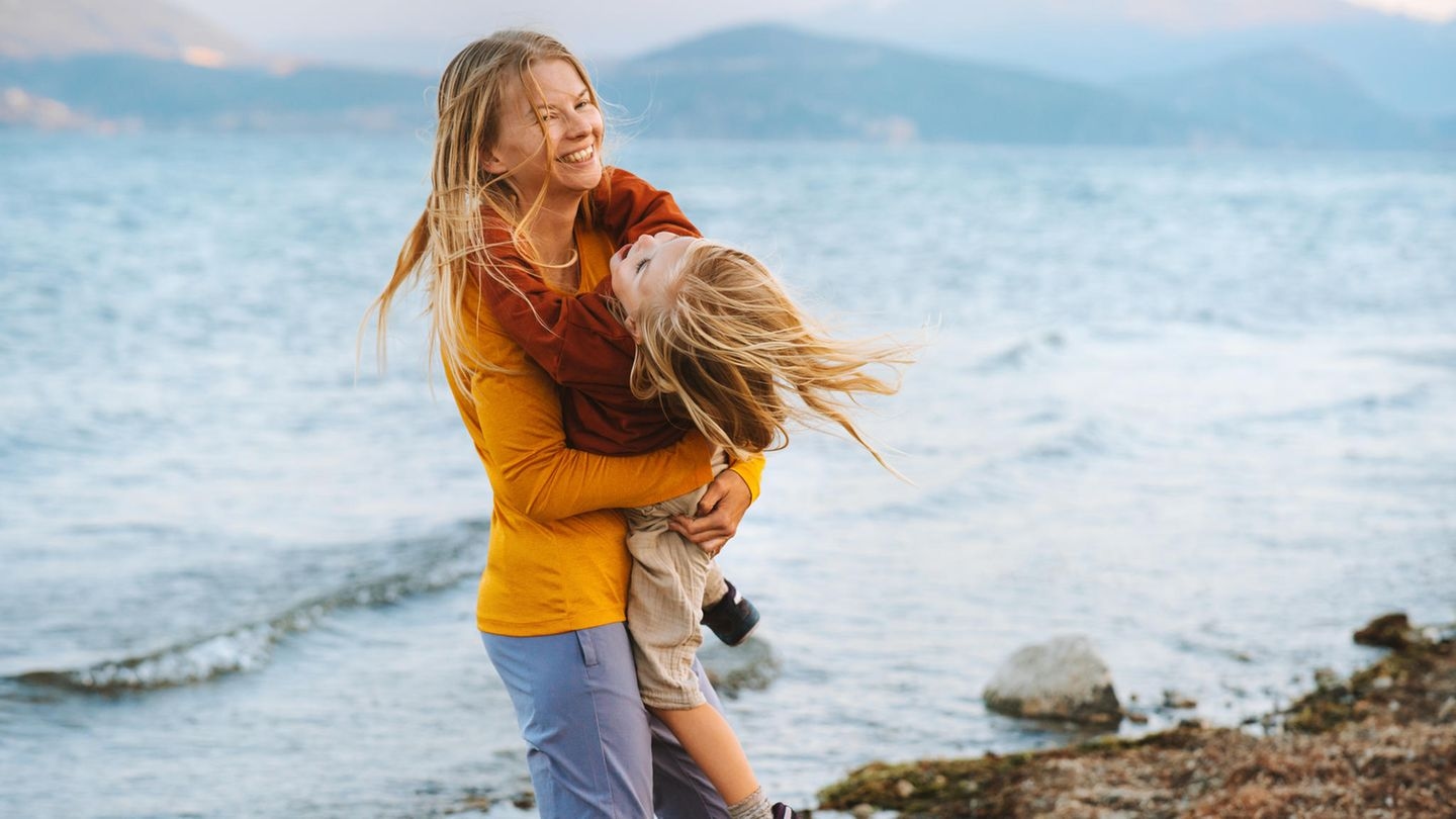 Psicologia: 3 coisas que pais emocionalmente inteligentes fazem todos os dias