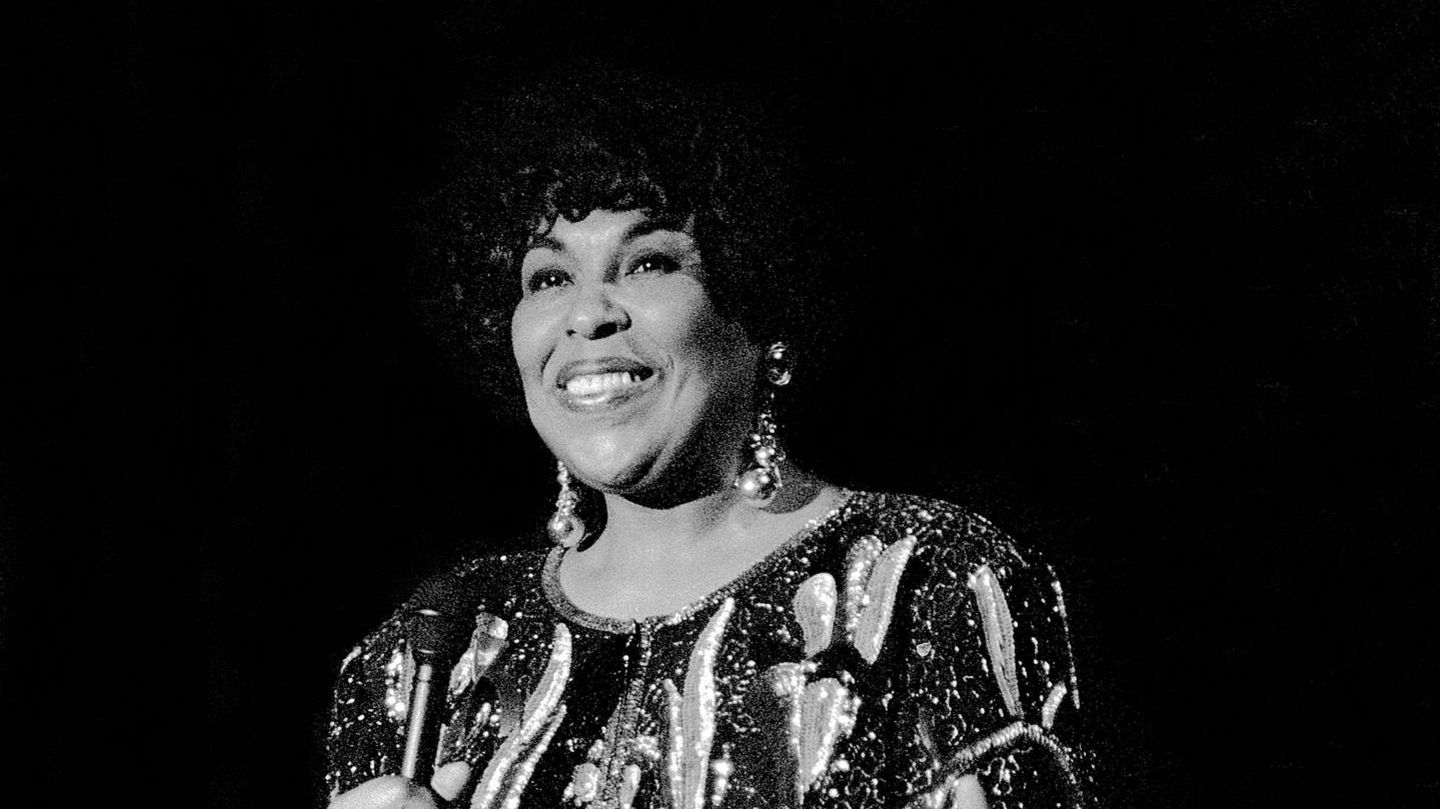 Verstorbene Promis 2025: Roberta Flack ist im Alter von 88 Jahren verstorben