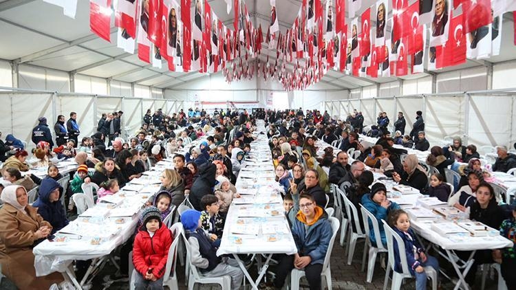 Los preparativos para el Ramadán están completos en Küçükçekmece