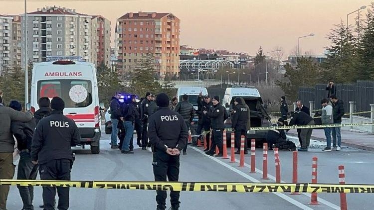 Explosion in car in front of hospital in Konya: 3-month-old Mustafa and his aunt died, parents injured