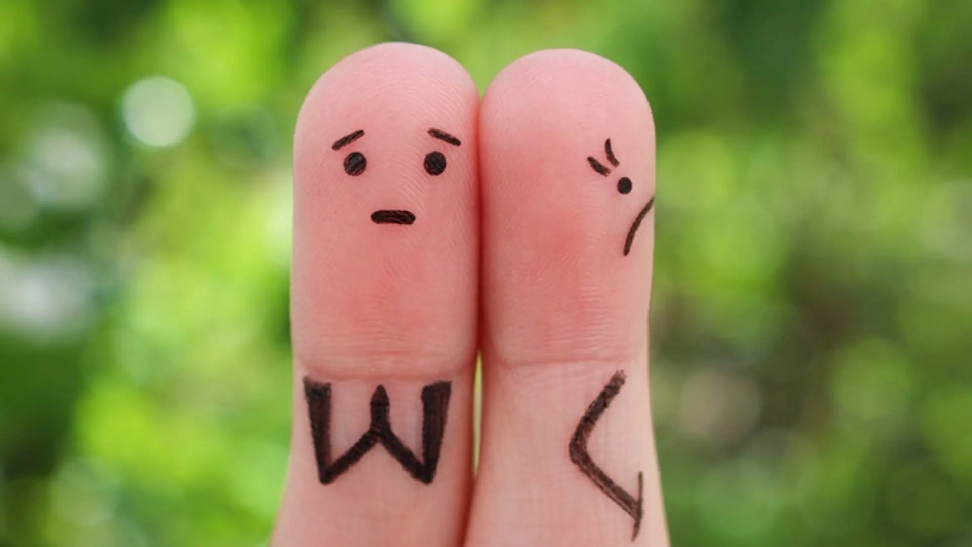 Qué significa que una persona siempre se calle para evitar conflictos, según la psicología