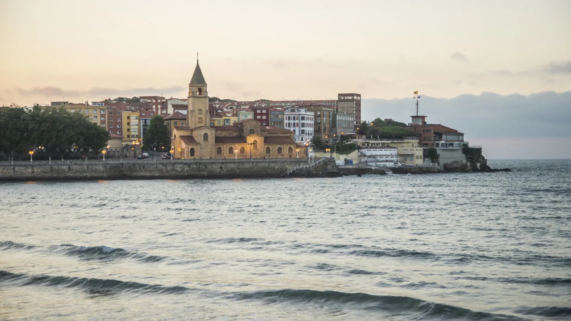En el norte se come mejor... o eso dicen los viajeros: la actividad gastronómica más reservada de España está en Asturias