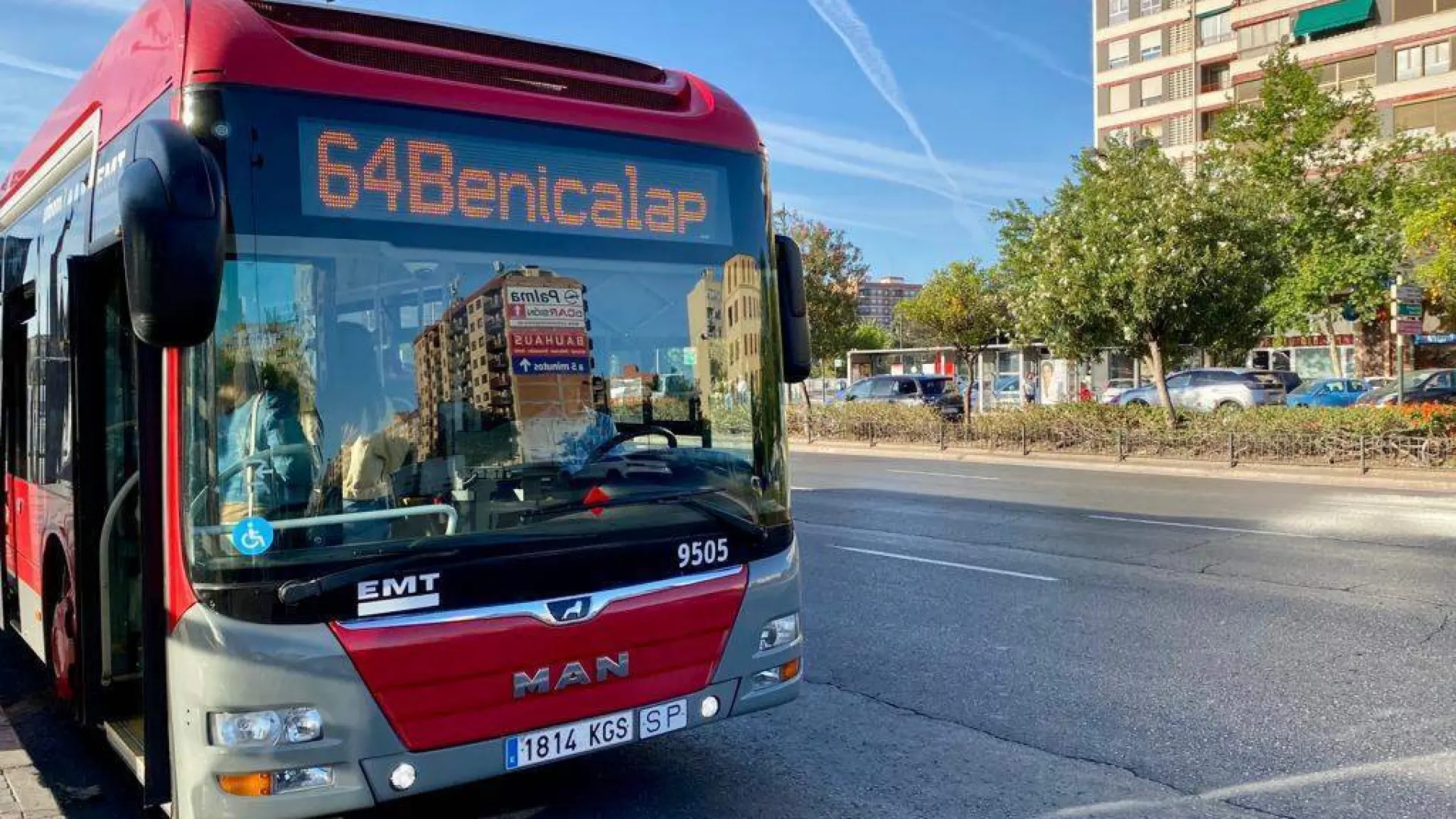 De EMT van Valencia richt zich op de wijken in het zuiden en westen, omdat daar het openbaar vervoer ontbreekt.