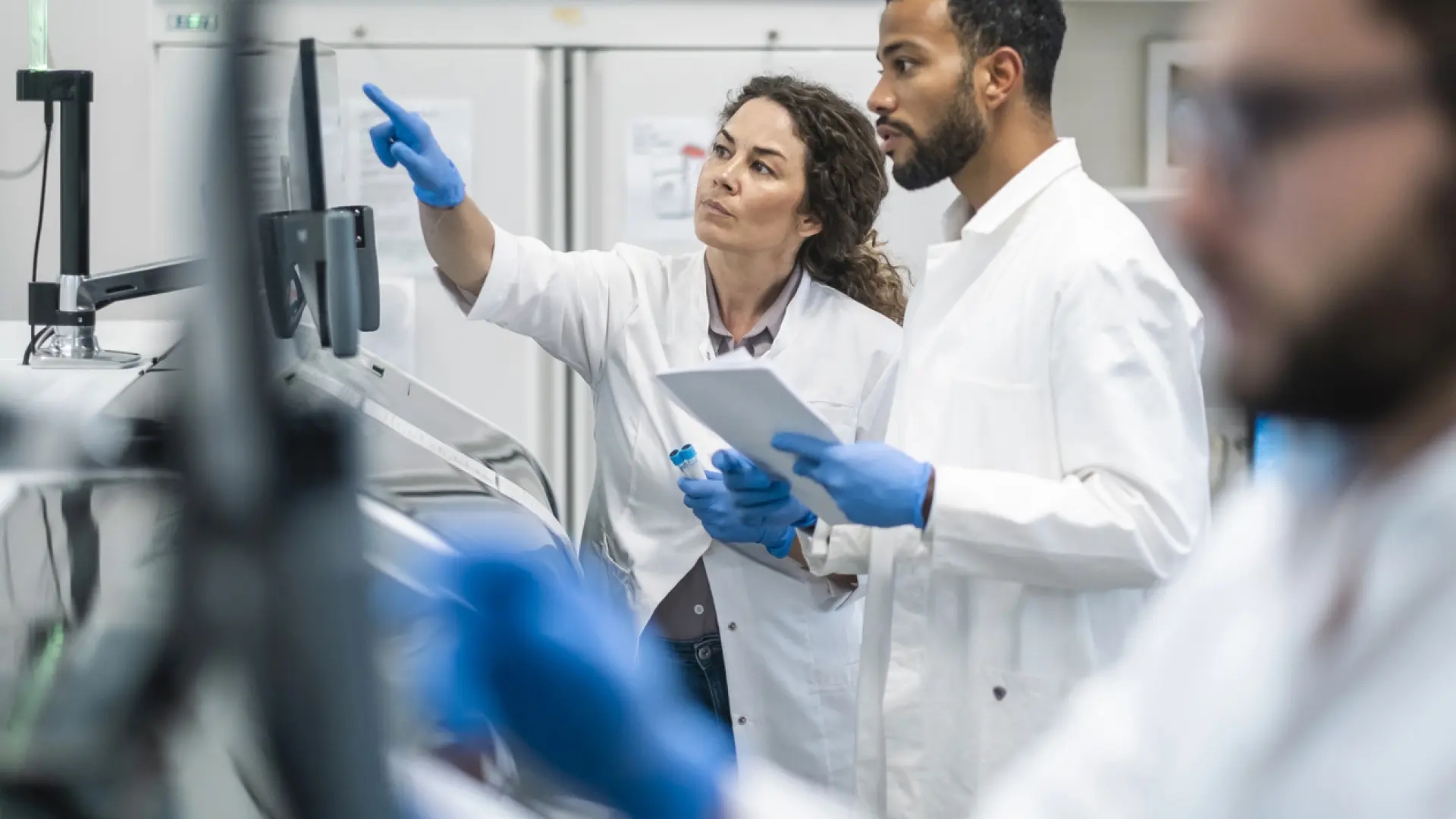 An experimental drug has managed to shrink metastatic tumors in six patients and make them disappear in two of them.