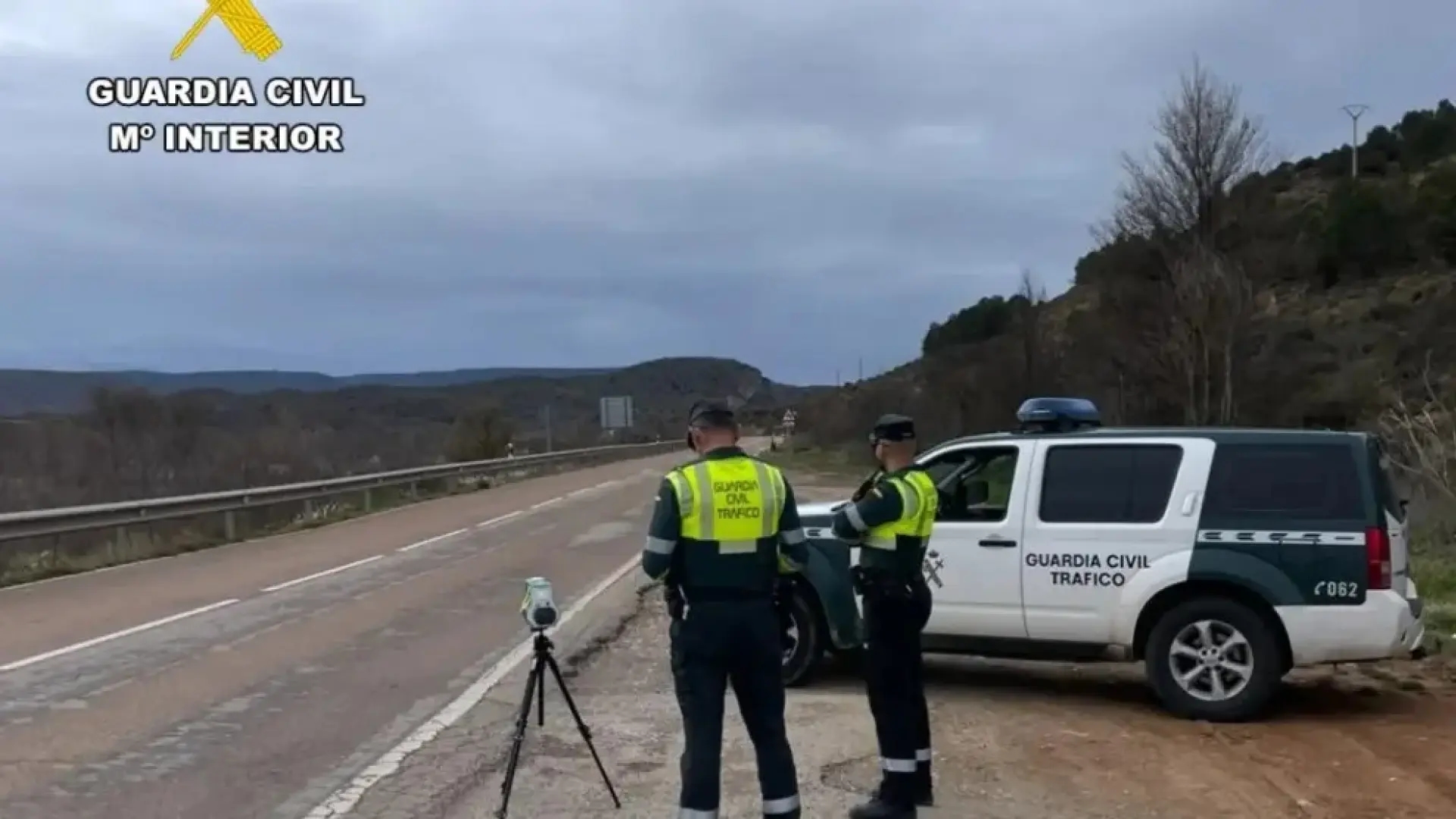 The surprise that the Civil Guard had with a driver who was traveling at double speed on a road