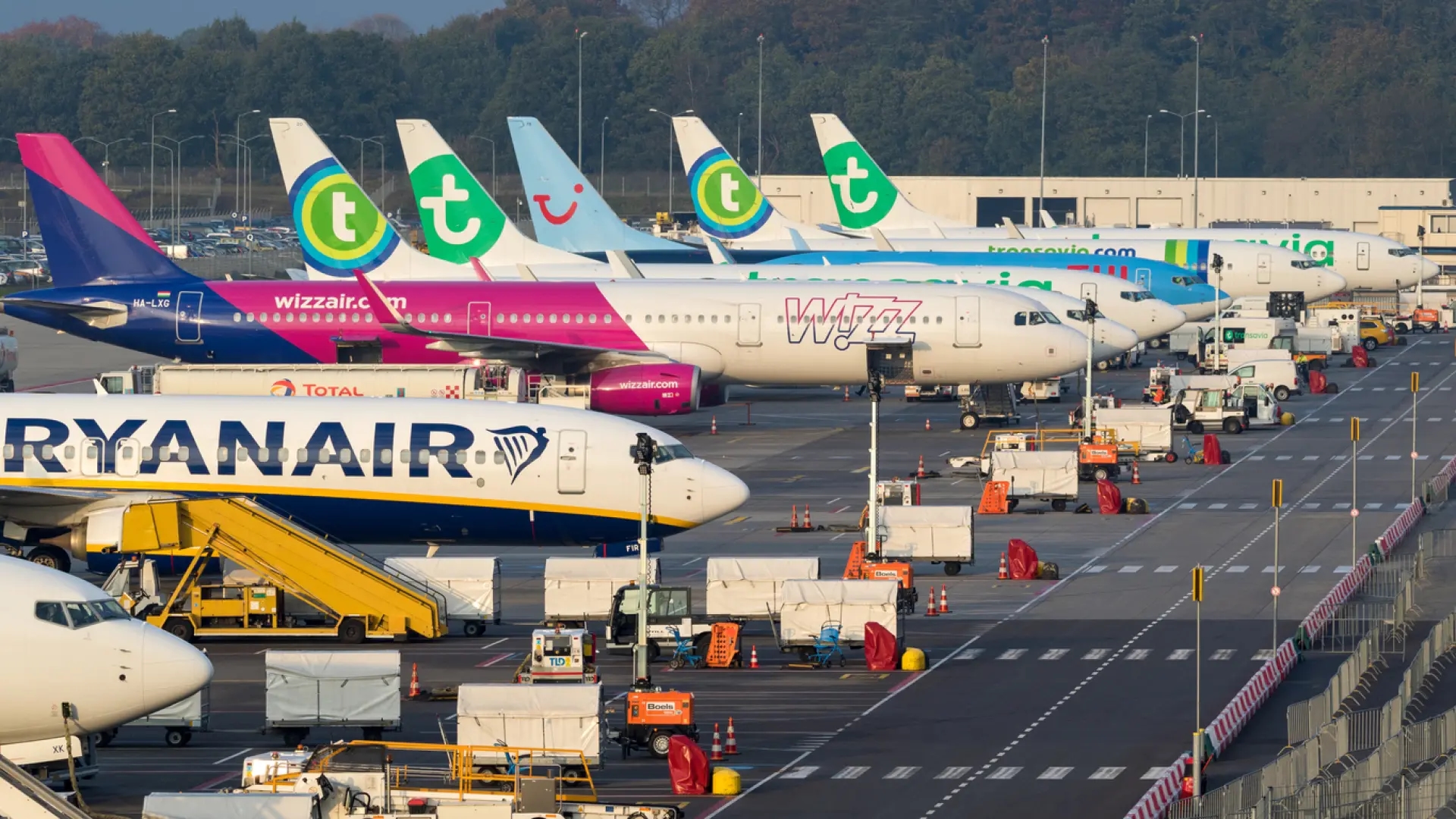 Ryanair ist nicht allein: Auch diese Fluggesellschaft wird Flüge nach Spanien streichen.