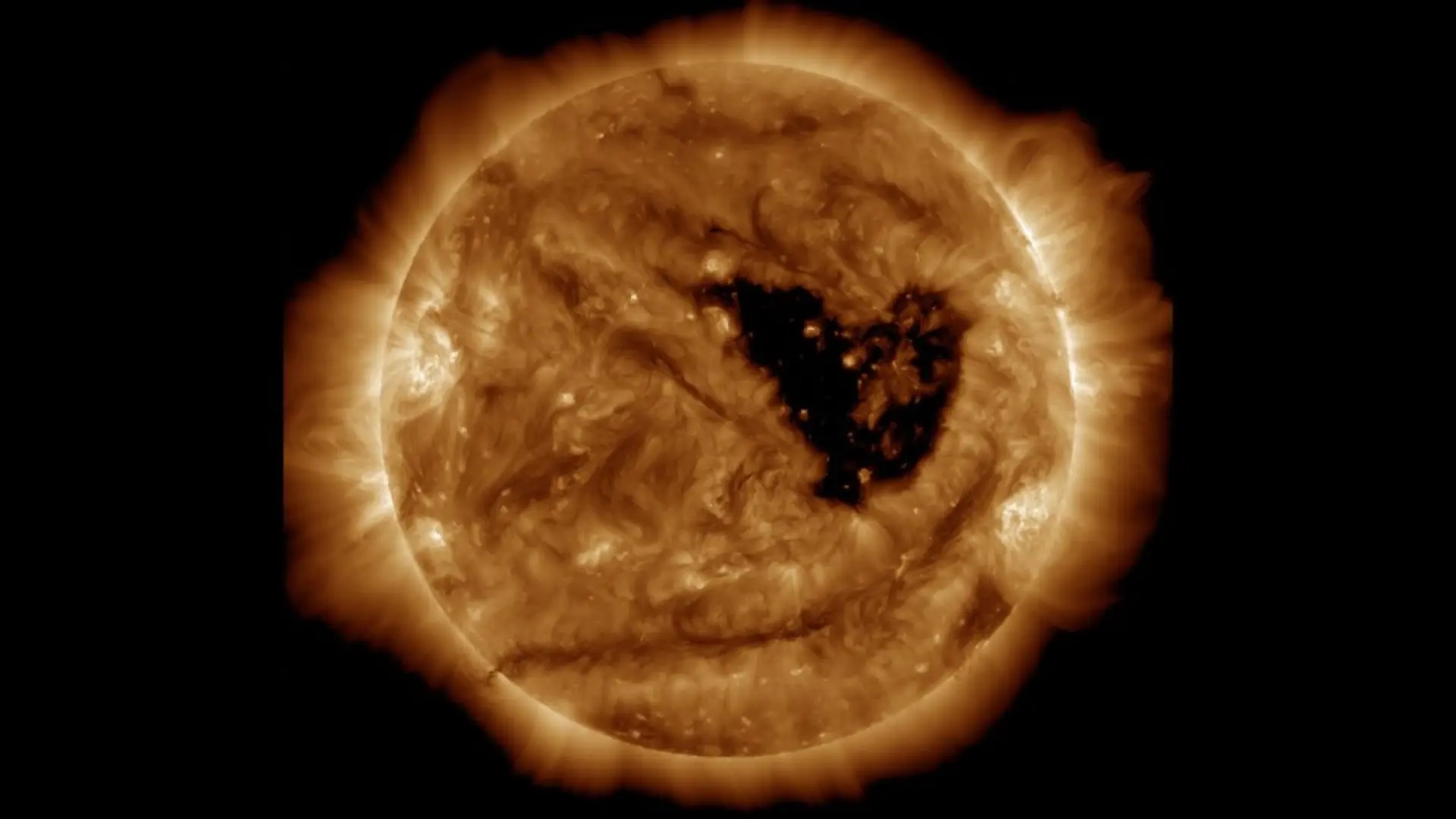 NASA captures a stunning heart on the surface of the Sun: what it means and how it affects us