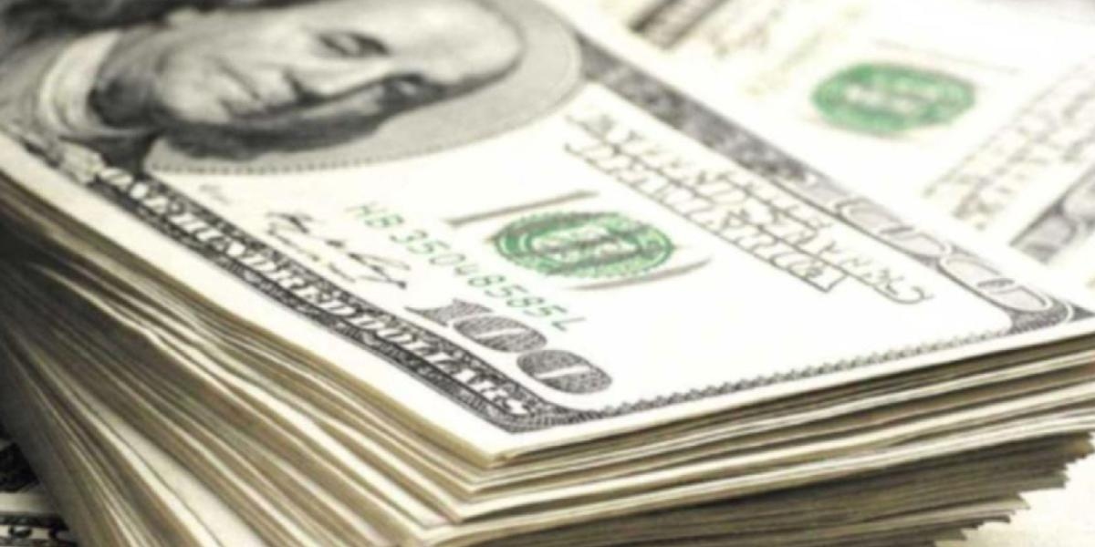 The dollar has its worst half-year in more than half a century: FT