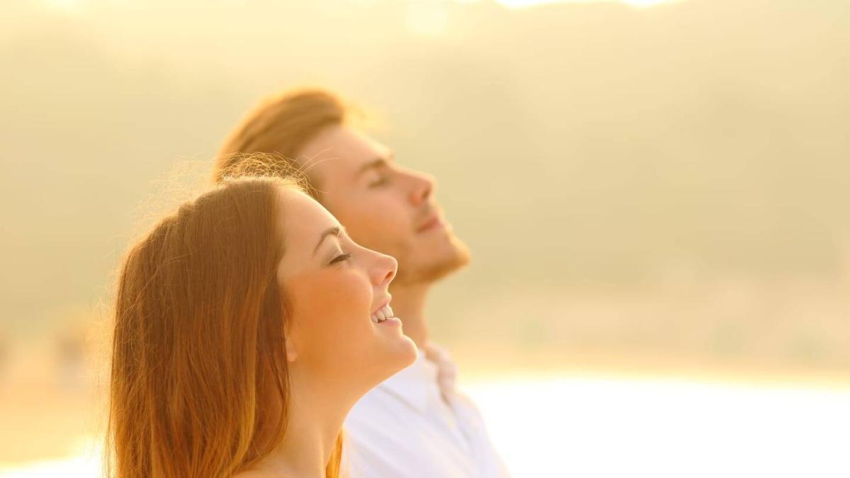 Die Bedeutung, sich Zeit für sich selbst zu nehmen: Was Experten über die Vorteile der Selbstfürsorge für die psychische Gesundheit sagen