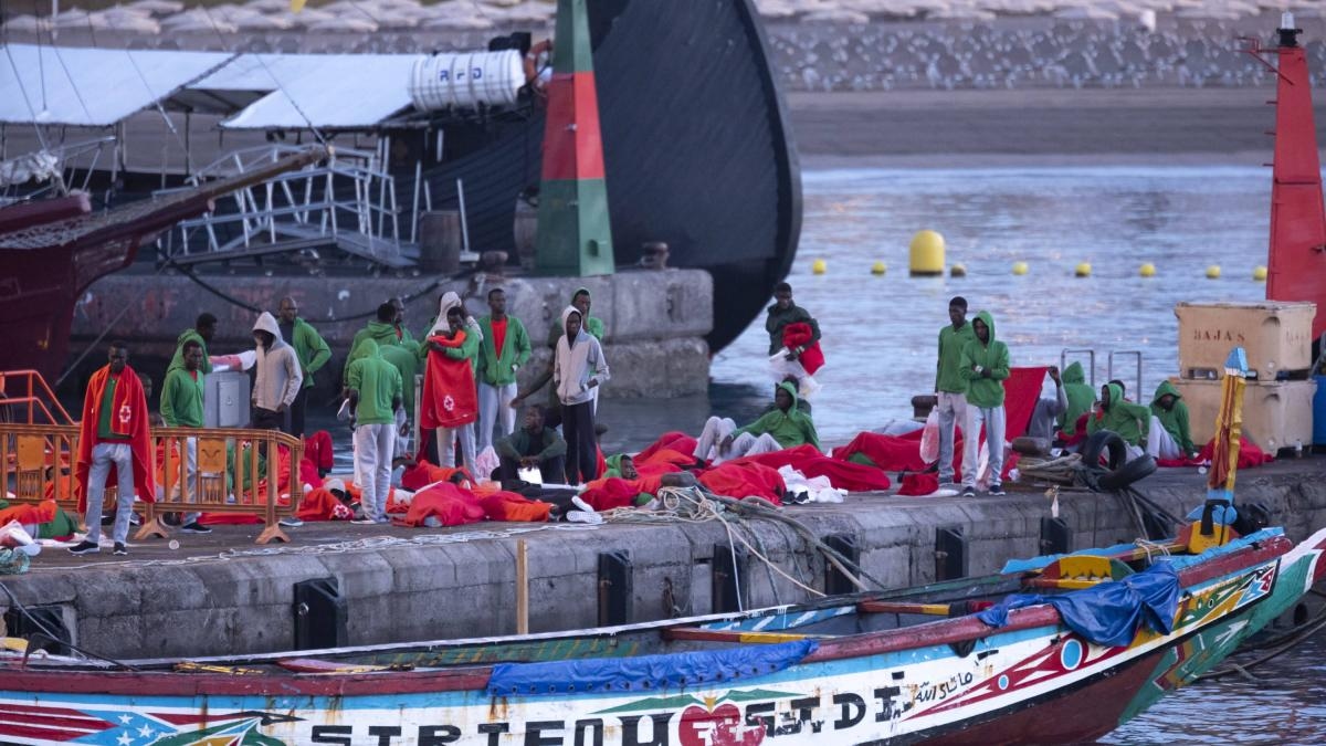 Tragedy in Yemen: Shipwreck on one of the world's most dangerous routes leaves 86 migrants dead and 132 missing.
