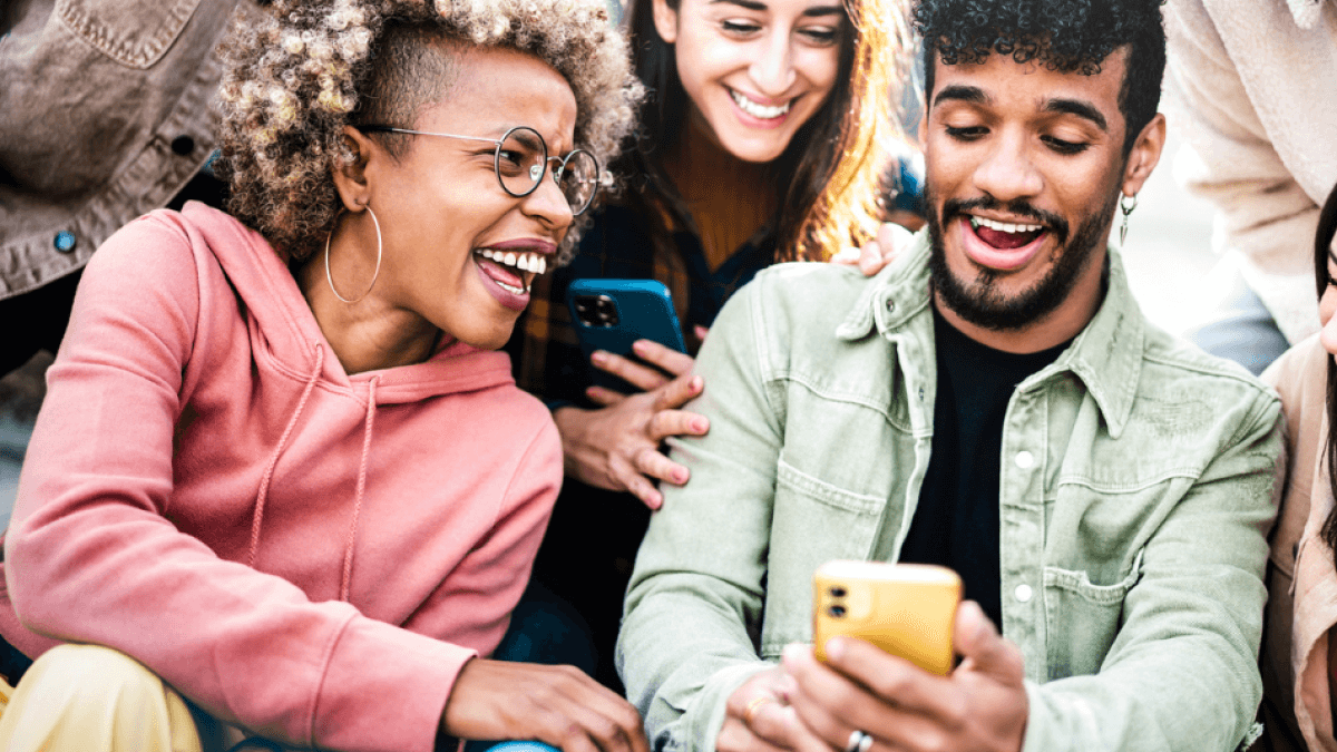 Erfahren Sie, wie Sie WhatsApp-Gruppeneinladungen blockieren und Ihre persönlichen Daten schützen