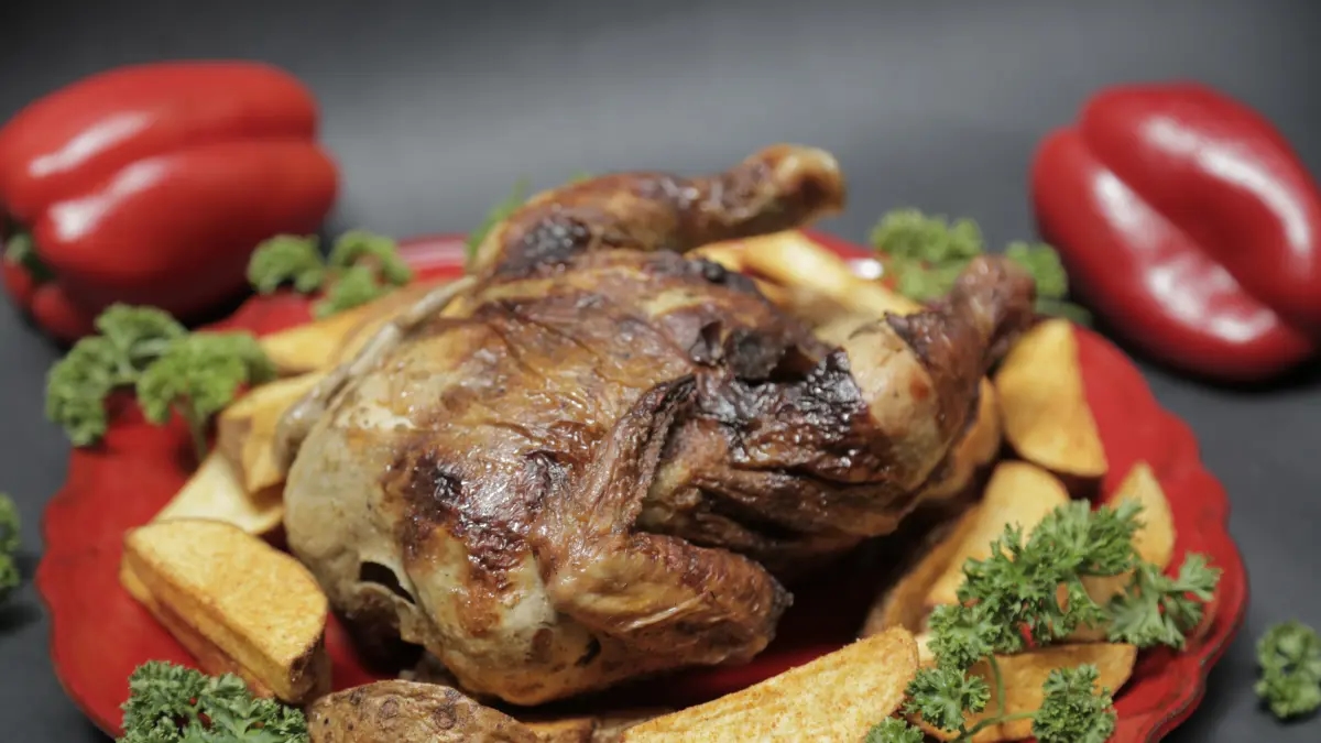 La Suerte: The restaurant that reinvents chicken with a Chinese box, beer sauce, and a taste of tradition