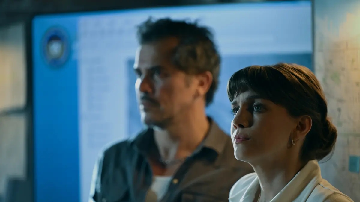 Der kolumbianische Schauspieler John Leguizamo kehrt in der Apple TV+-Serie „Humo“ auf die Action- und Drama-Szene zurück.