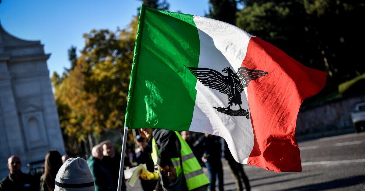 Microfascisme généralisé et vétofascisme masqué dans une société en mutation