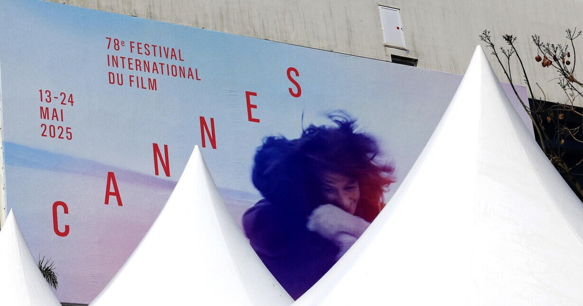 There's some Salvinism in Cannes: no trains and plunging necklines in the name of traffic