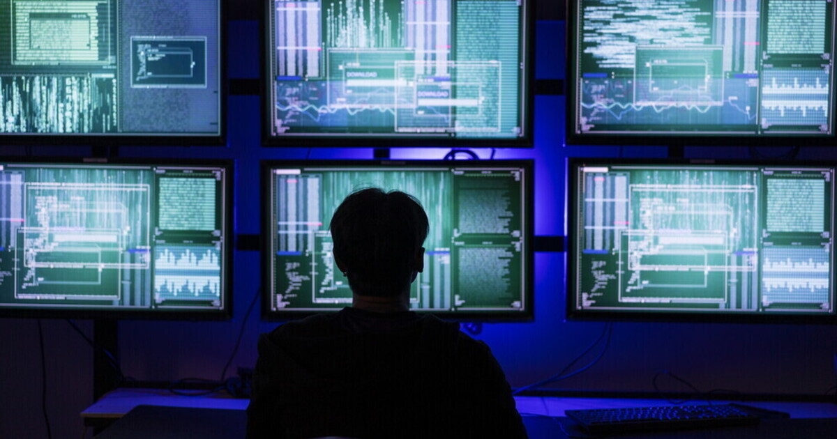 Splinternet ve Siber Yoksulluk: Küreselleşmenin Gerilemesinin Dijital Sonuçları