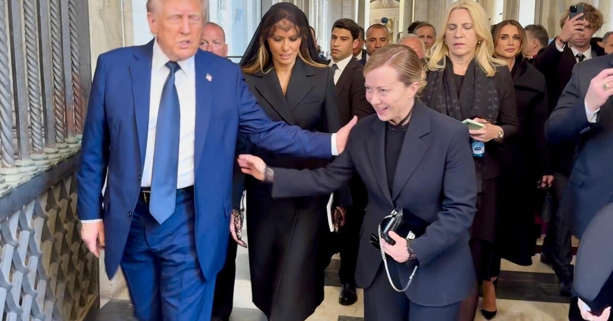 Meloni, uyanıklık karşıtı kahraman Columbus adına Trump'a bir gezi daha planlıyor