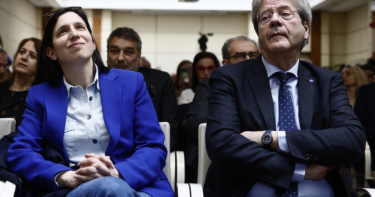 Gentiloni, "Sakin": referandumda oy kullanır (ama nasıl olduğunu söylemez), Fitto ile güçlerini birleştirir. ECB ve Quirinale arasındaki geleceği