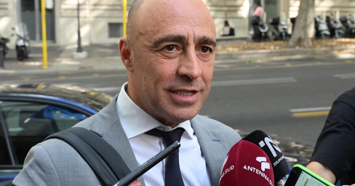 Der Bürgermeister von Taranto, Bitetti, trat nach Protesten gegen das ehemalige Stahlwerk von Ilva zurück.
