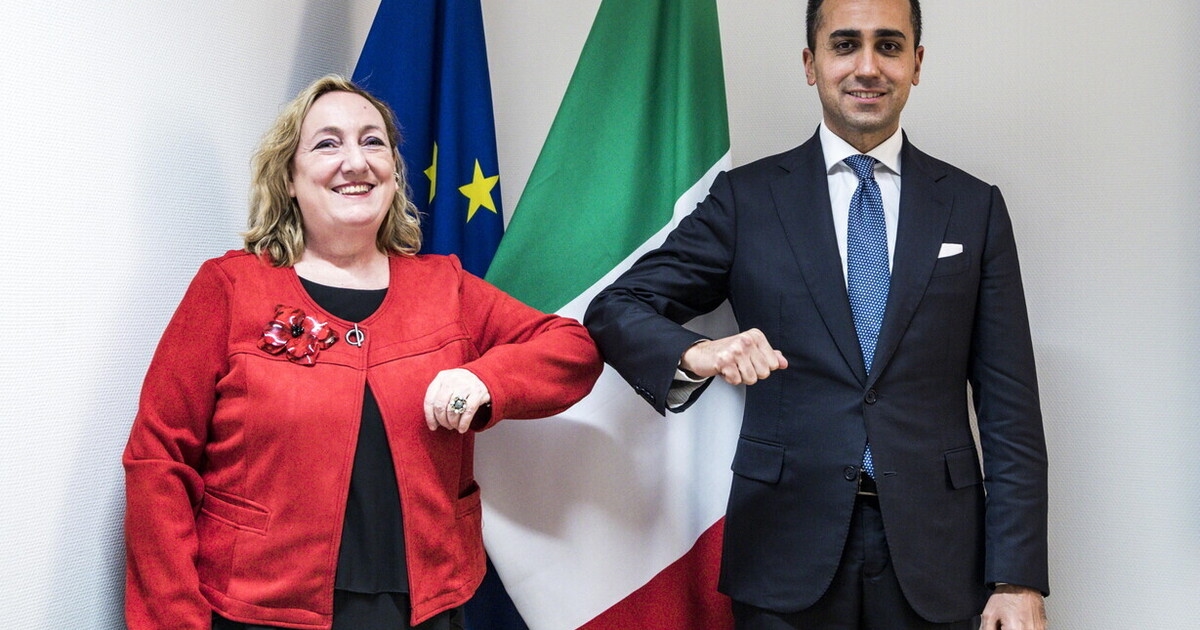 Die ehemalige stellvertretende Ministerin der Fünf-Sterne-Bewegung, Emanuela Del Re, ist der Forza Italia beigetreten: „Tajani ist ein Mann der Ausgewogenheit und ohne Exzesse.“
