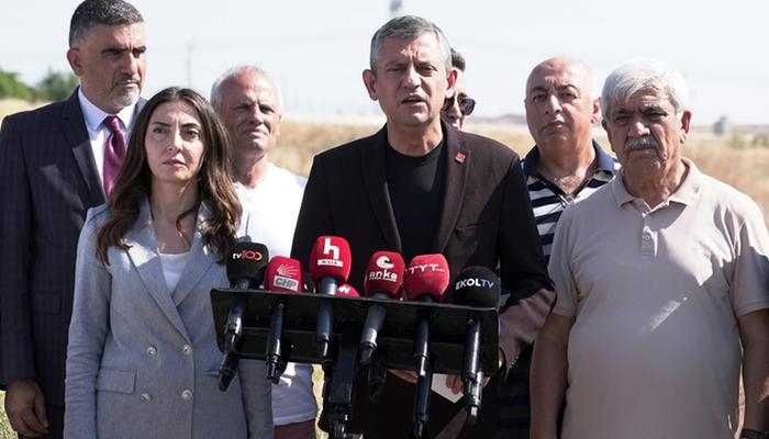Tras el llamado para que se celebren los juicios en TRT, Özgür Özel agradeció a Devlet Bahçeli: "Dio un apoyo justo".