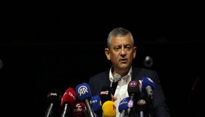 CHP lideri Özel 'İktidarla aynı komisyonda ne işiniz var?' diye soranlara yanıt verdi: "Komisyonda yer aldık, çünkü..."