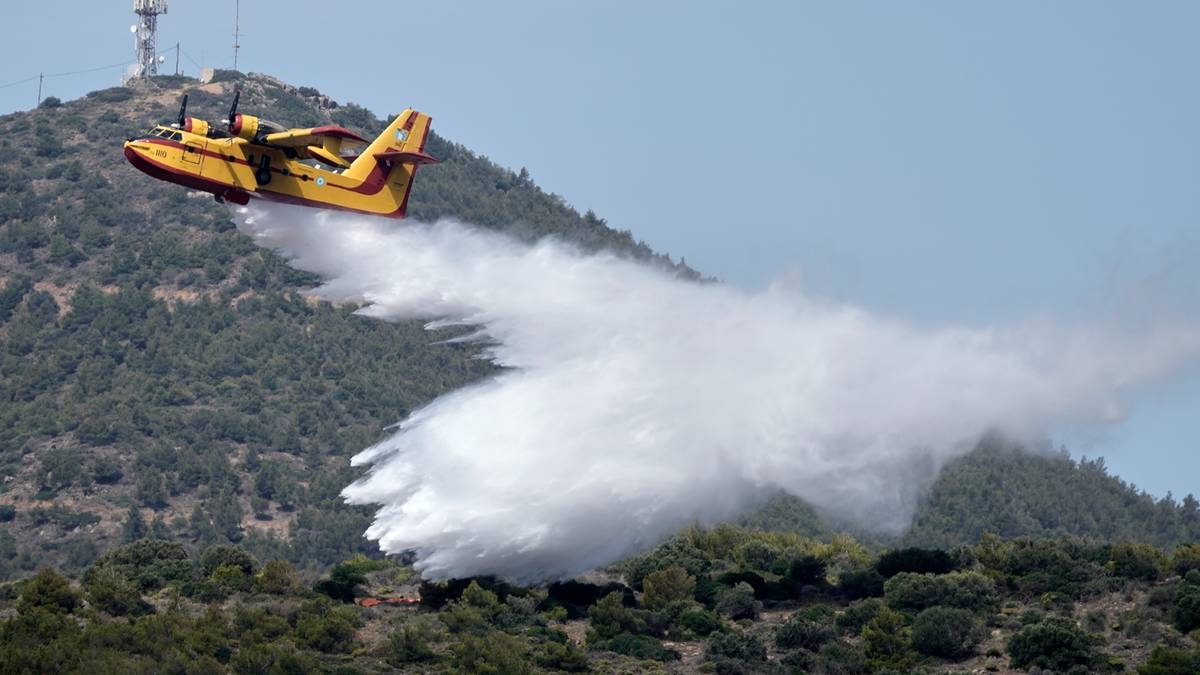 Fire is out of control. Popular island taken over by the elements