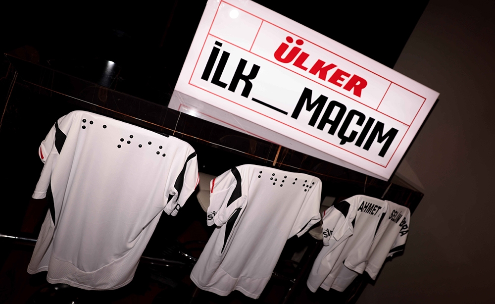Marzenie kibiców o obejrzeniu meczu na stadionie spełnia się dzięki „Ülker First Match”
