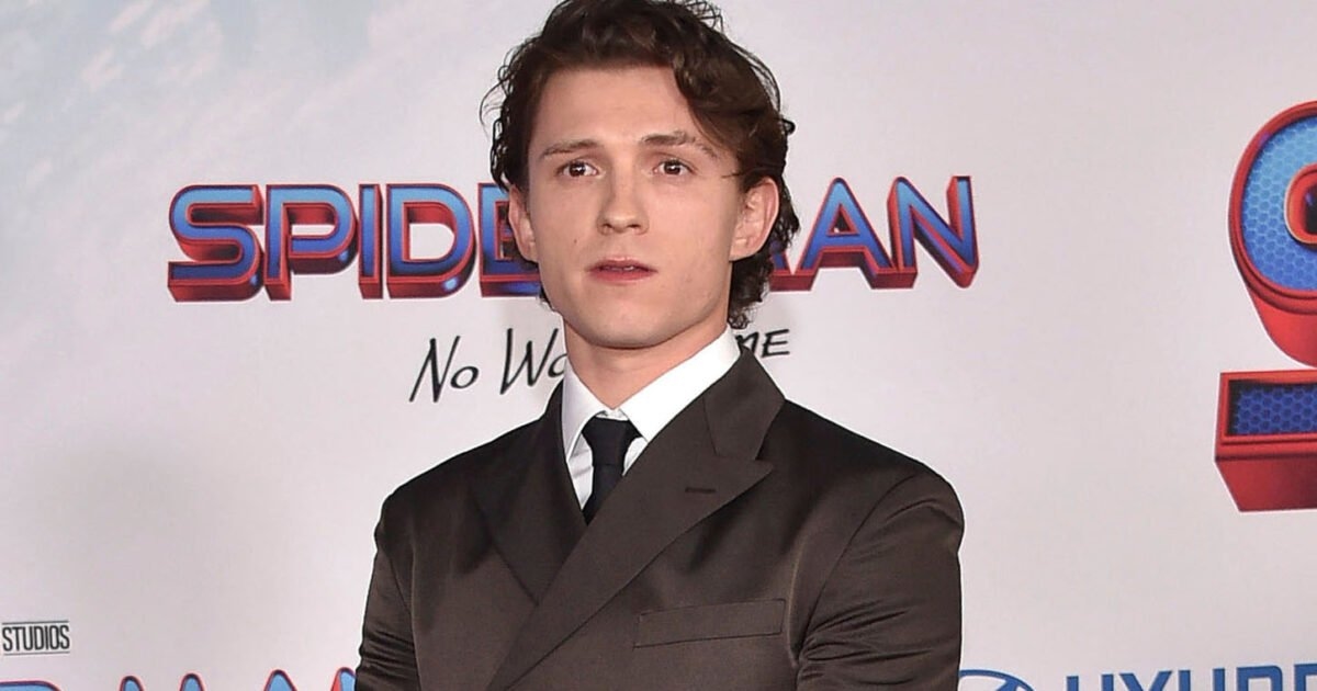 Cos'è una commozione cerebrale e perché ha escluso Tom Holland dal nuovo film di Spider-Man?