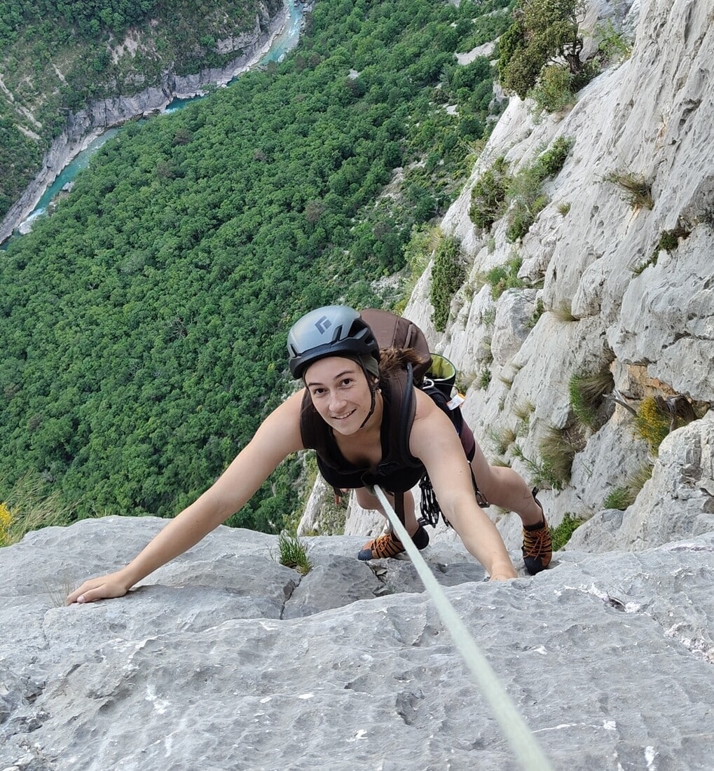 Las expediciones de escalada a larga distancia desafían picos y cañones.