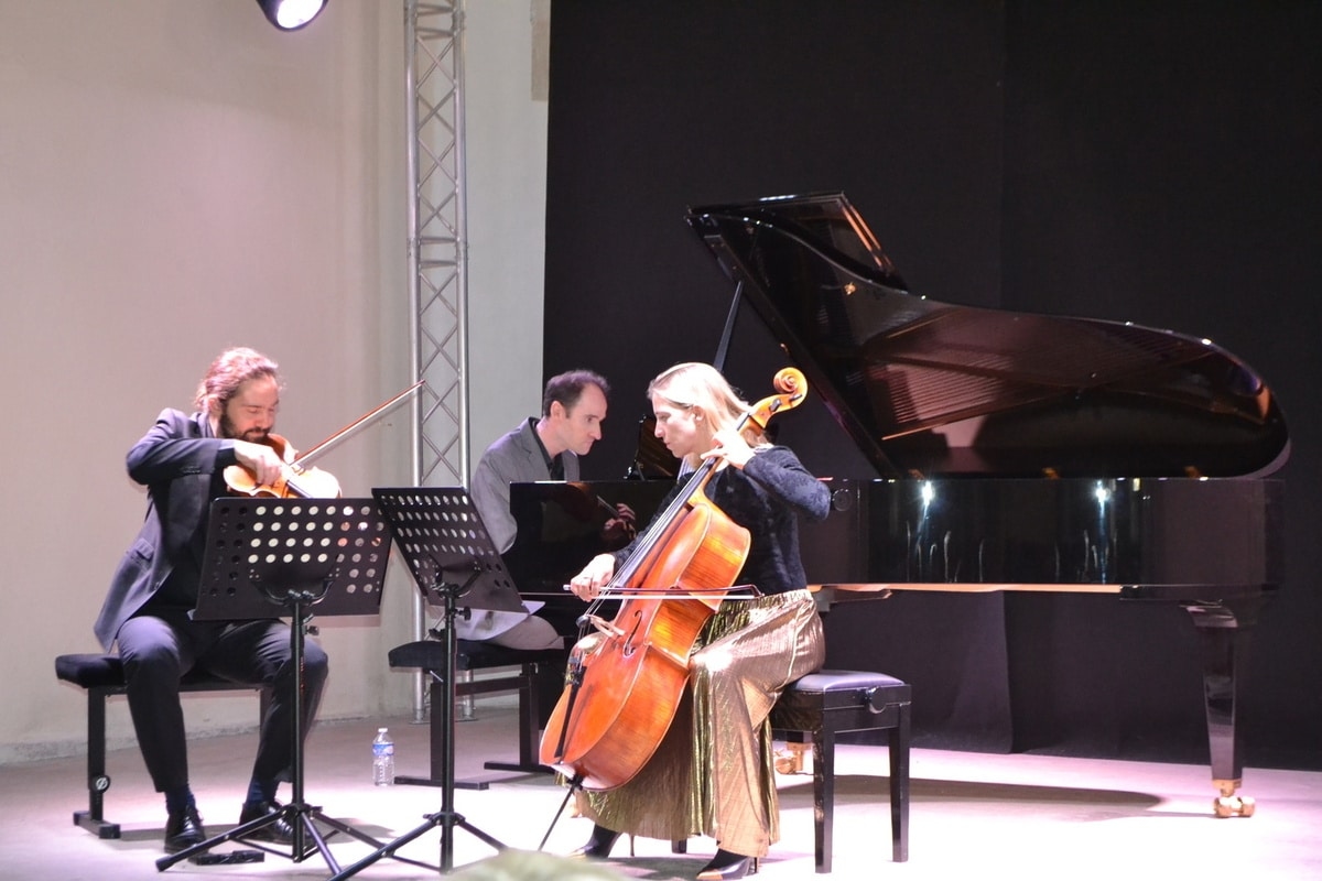 Het Atanassov-trio sluit het muziekseizoen in de abdij in stijl af
