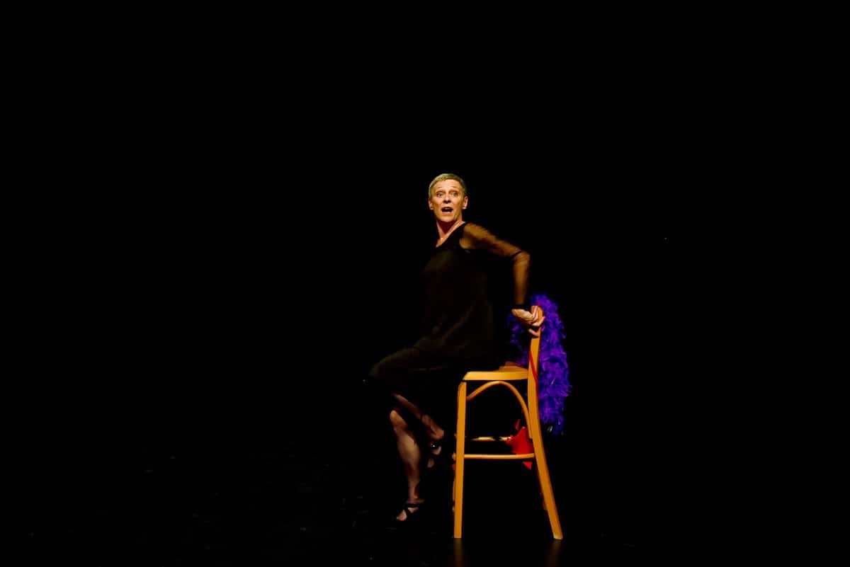 A cover of “Tout feu, tout femme” for En Vivo with Céline Bardin