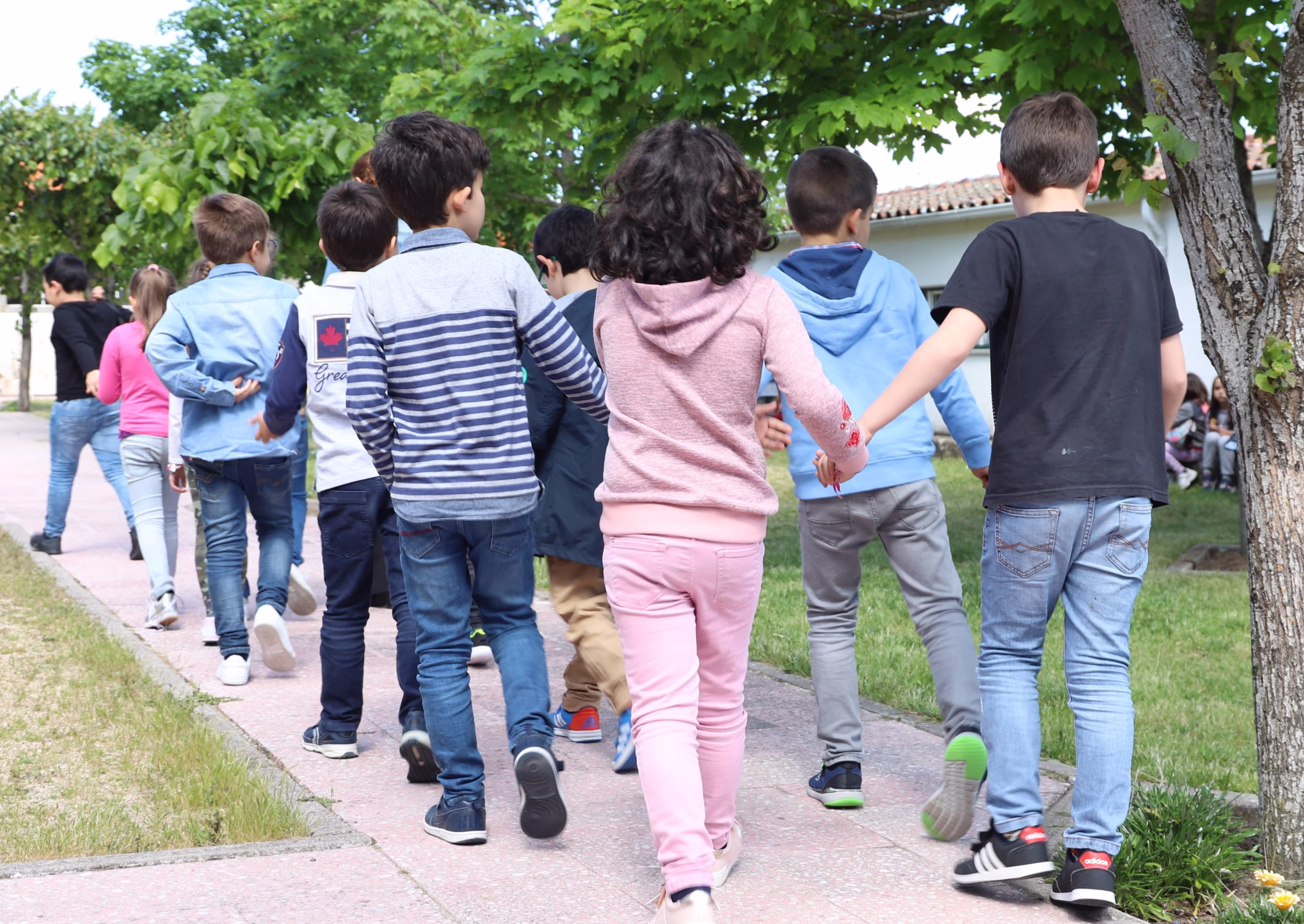 Calendário escolar 2025-2026                      Aulas começam entre 11 e 15 de Setembro