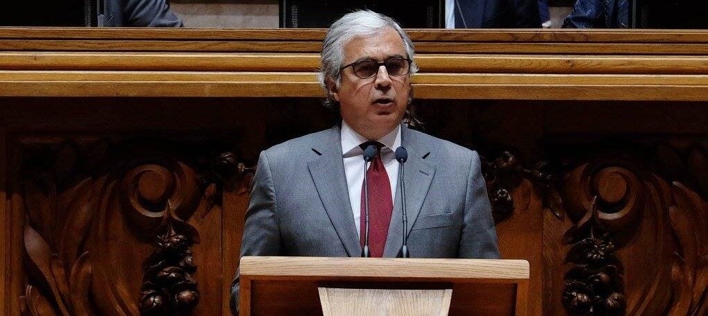 Агияр-Бранку возобновляет инициативу «Закрыть парламент» в Алгарви