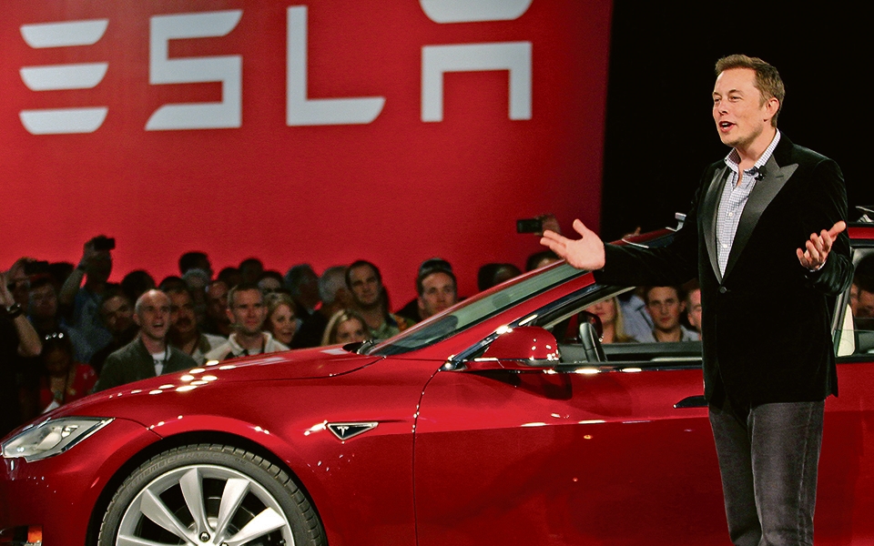 После падения восстановление: Tesla дорожает на 1,5% после падения почти на 7%