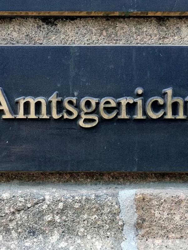 The number of regular insolvencies filed in Germany continues to rise sharply.