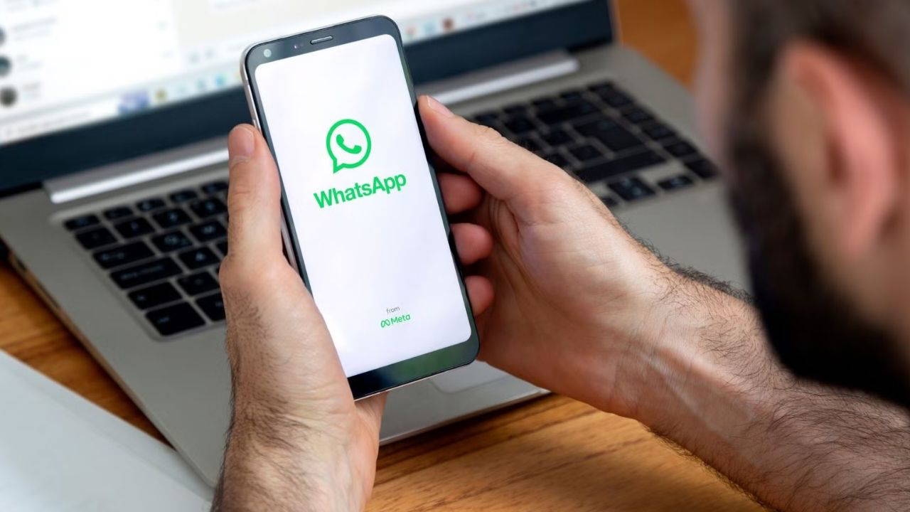 WhatsApp'taki durumlara reklam getiriliyor
