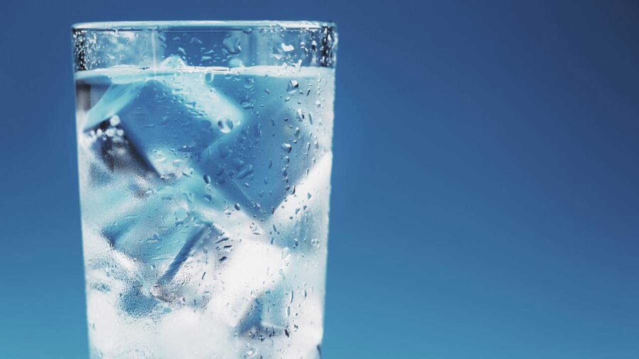 El frescor buscado en verano puede perjudicar la salud: Cuidado con el agua fría