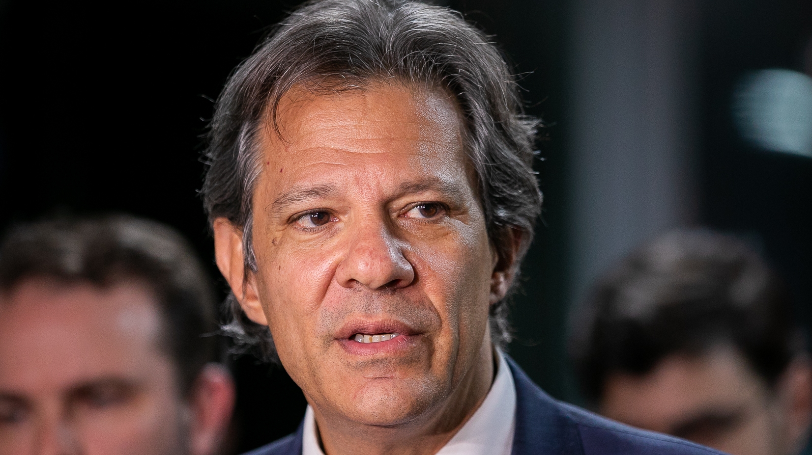 IOF olmadan Haddad'ın 10 milyar R$ "bulmak" için üç haftası var ve başka bir vergiyi dışlamıyor